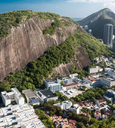 IMÓVEIS EM FREGUESIA (JACAREPAGUÁ)