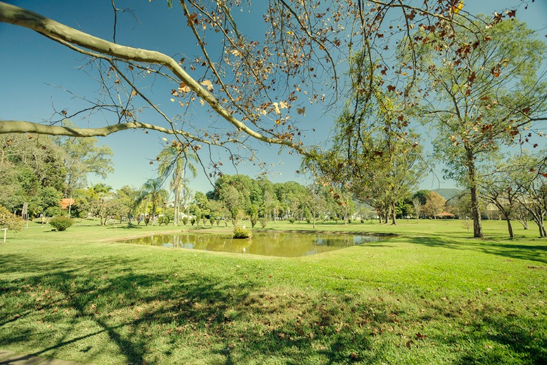 IMÓVEIS EM COUNTRY CLUB